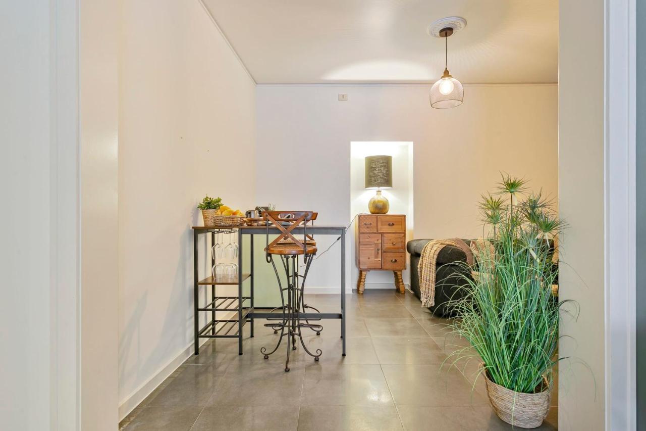 Huswell - Charming Getaway In The Historical City Center Brugge Eksteriør billede