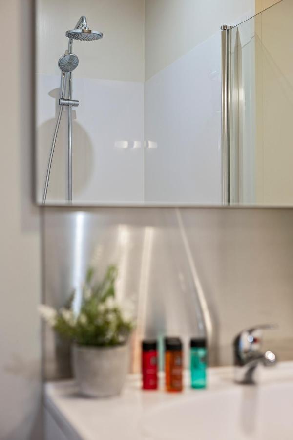 Huswell - Charming Getaway In The Historical City Center Brugge Eksteriør billede